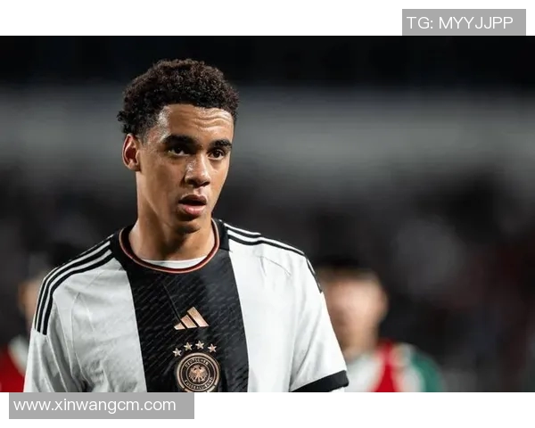 多胡子的足球明星如何在绿茵场上展现独特魅力与风采