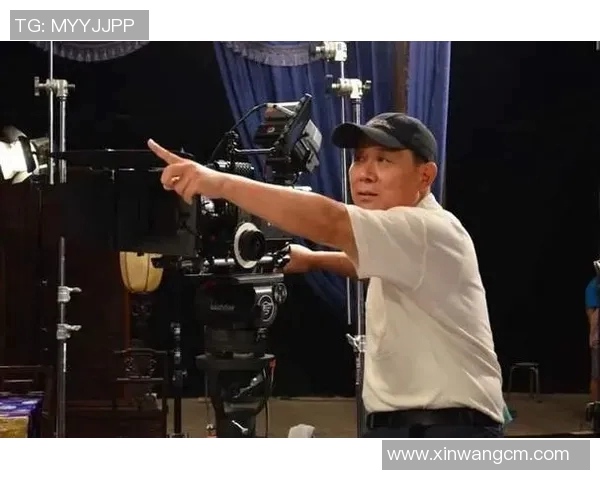 当银幕明星邂逅绿茵场传奇他们的故事在光影中交织